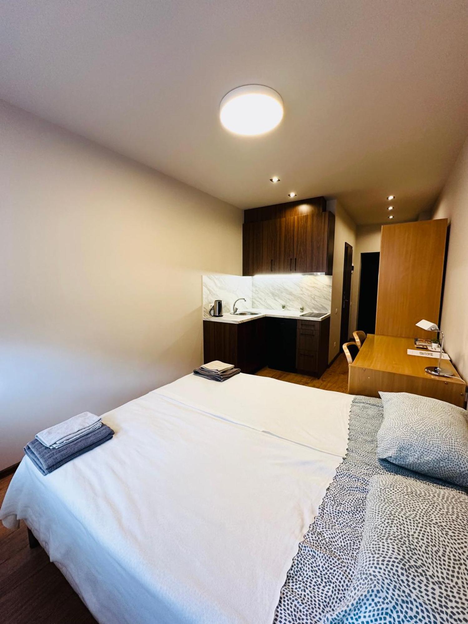 Rvr Smart Apart With Self Check In Riga Extérieur photo