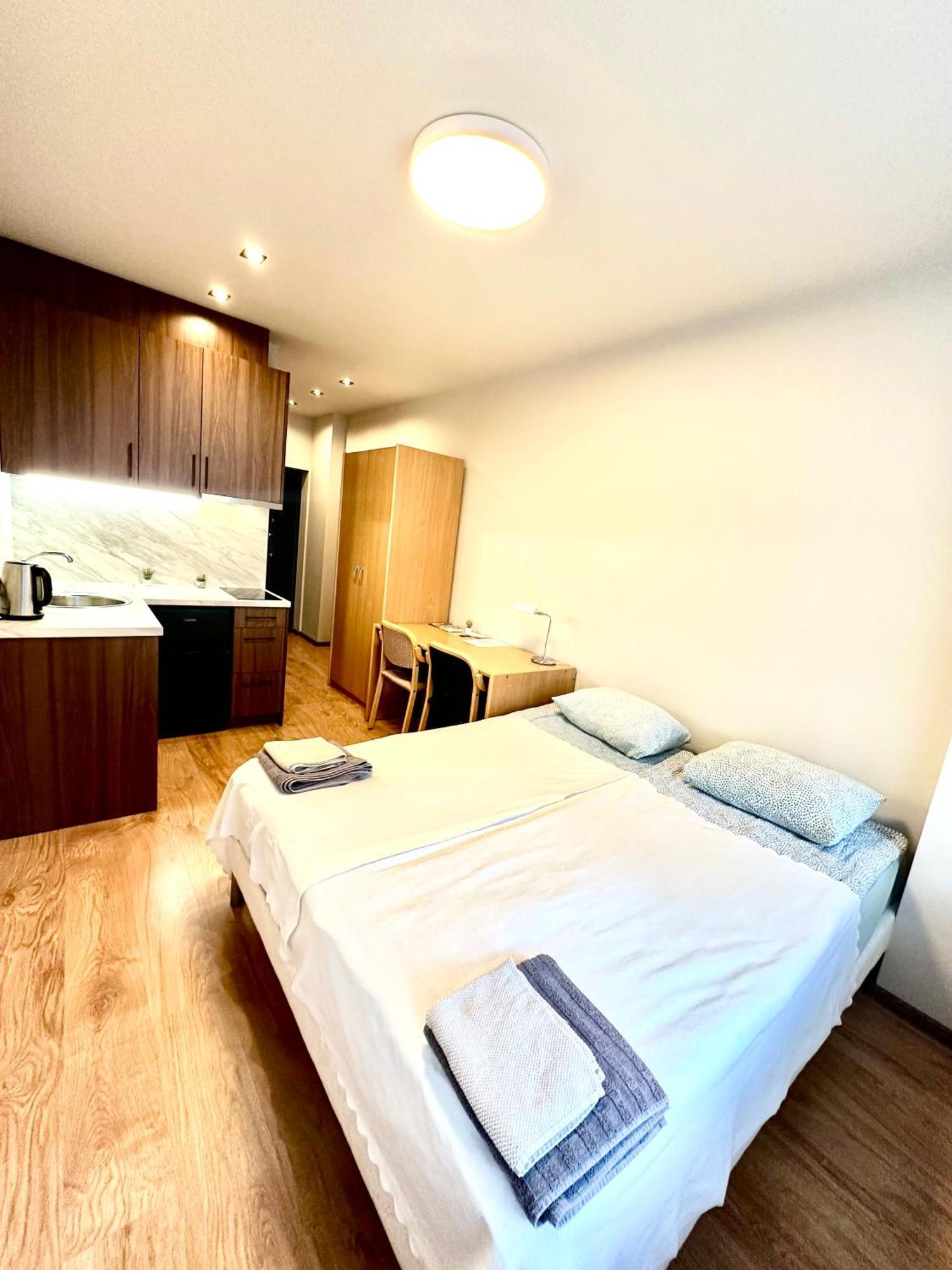 Rvr Smart Apart With Self Check In Riga Extérieur photo